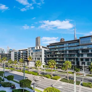 Fam Living - Walk - Urban Staycations الإمارات العربية المتحدة